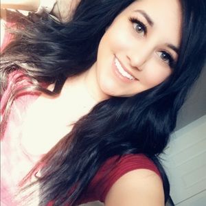 Meet your Posher, Katelynn